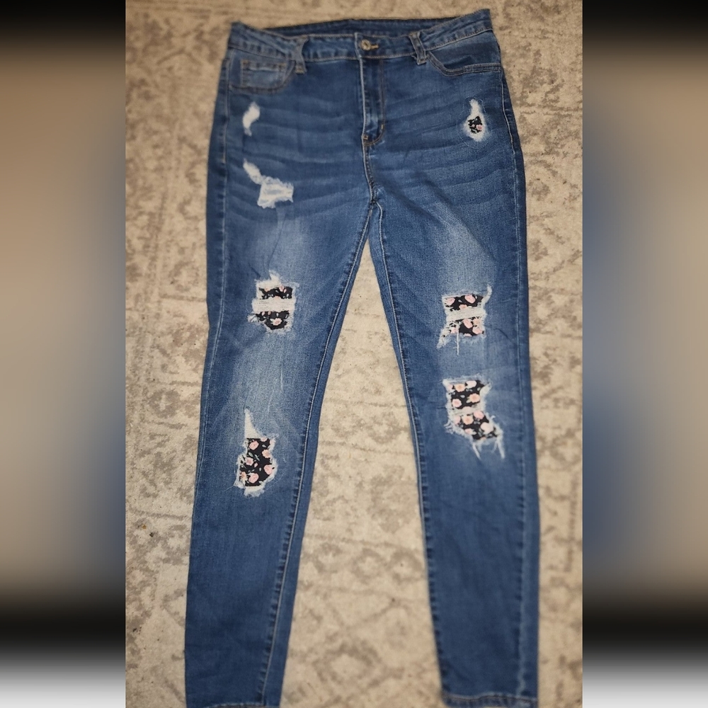 Women's Amazon Jeans Size 8